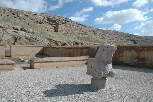 Persepolis, Hall of 32 Columns, Portico