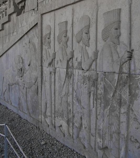 Persepolis, Apadana, East Stairs, Central frieze, Soldiers