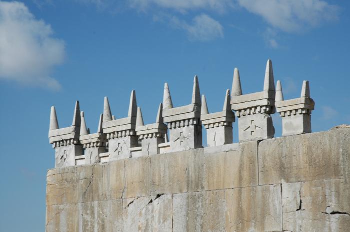 Persepolis, Palace of Artaxerxes, Horns