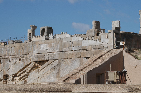 Persepolis, Terrace, Southeastern access