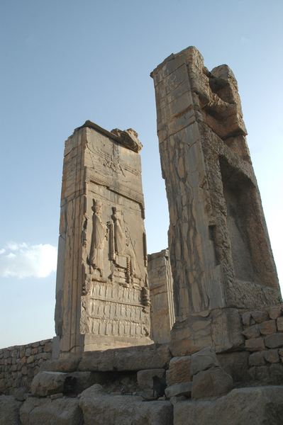 Persepolis, Tripylon, Eastern gate
