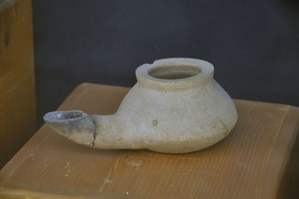 Susa, Oil lamp (2)