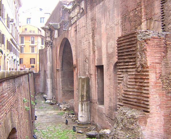 Rome, Baths of Agrippa, Basilica of Neptune (2)