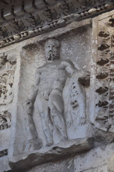 Rome, Arch of the Bankers, Hercules