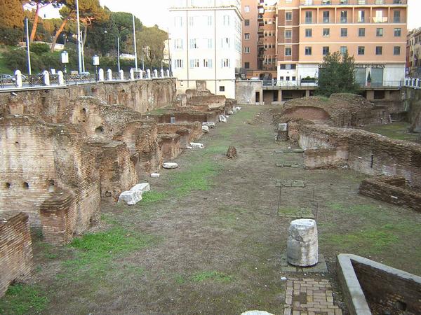 Rome, Ludus Maximus, Cells