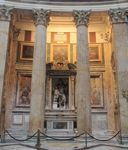 Rome, Pantheon (17), Columns