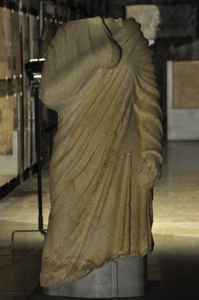 Baalbek, Statue of a togatus