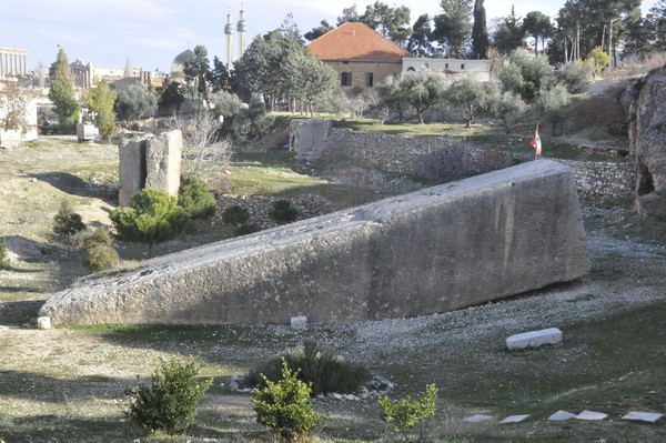 Baalbek, Hajar al-Hibla