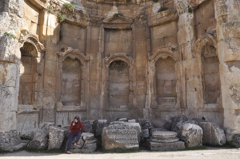 Baalbek, Temple of Jupiter, Great Court, South portico (2)