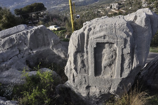 Machnaqa, Reliefs 2 and 3