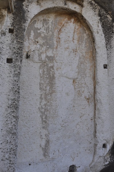 Nahr al-Kalb, 17 Relief of Esarhaddon