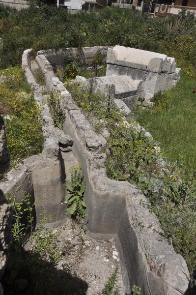 Tyre, Al-Bass Cemetery, canal