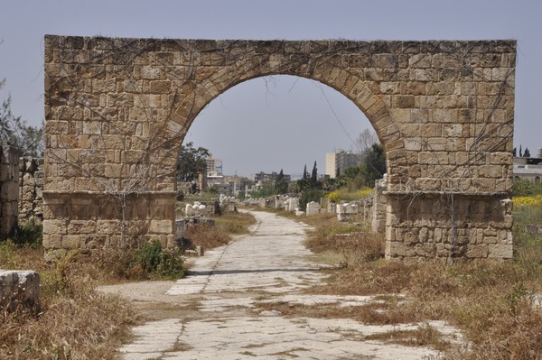 Tyre, Al-Bass, Byzantine Arch