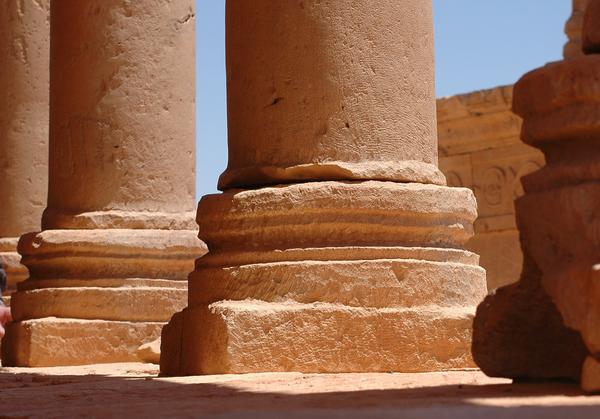 Ghirza, Mausoleum North A, column bases