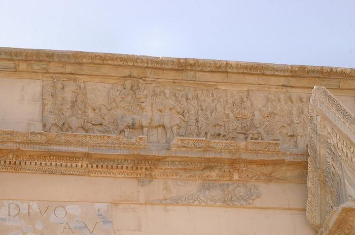 Lepcis, Arch of Septimius Severus, NW, frieze (copy)