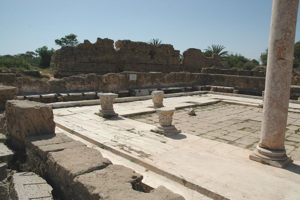Lepcis Magna, Hadrianic baths, Western toilets