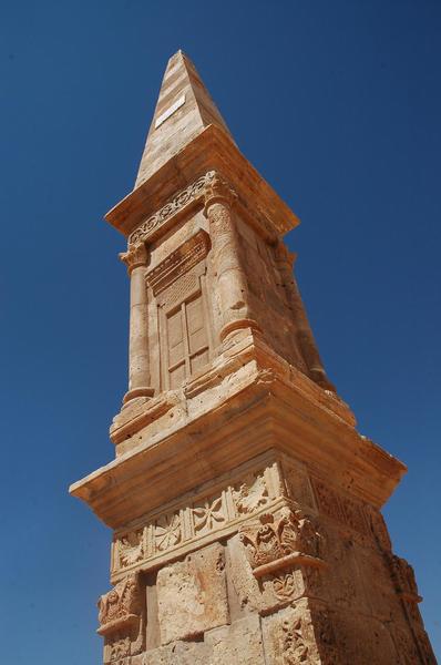 Msletten II, Northern tomb, upper section