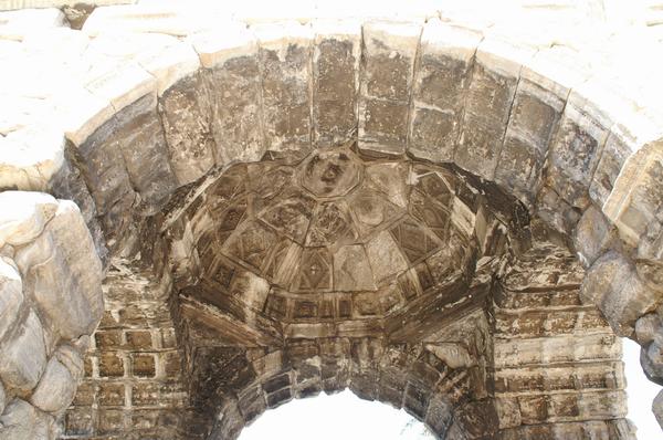 Oea, Arch of Marcus Aurelius, interior