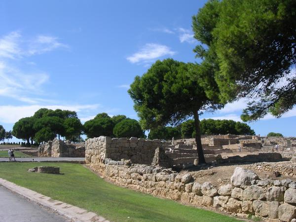 Emporiae, Neapolis, Southern wall