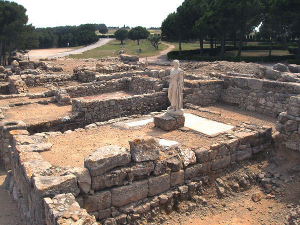 Emporiae, Neapolis, Temple of Asclepius (2)