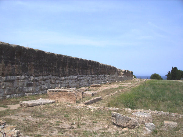 Emporiae, Roman town, wall