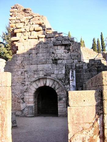 Augusta Emerita, Theater, entrance (1)