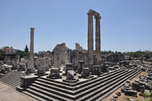 Didyma, temple of Apollo, General view