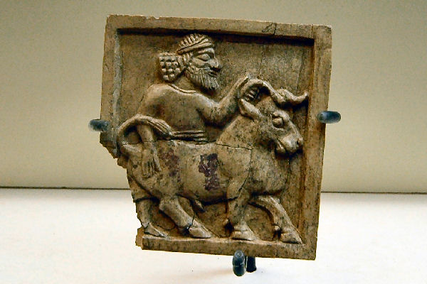 Gordium, Man and a bull on an ivory inlay