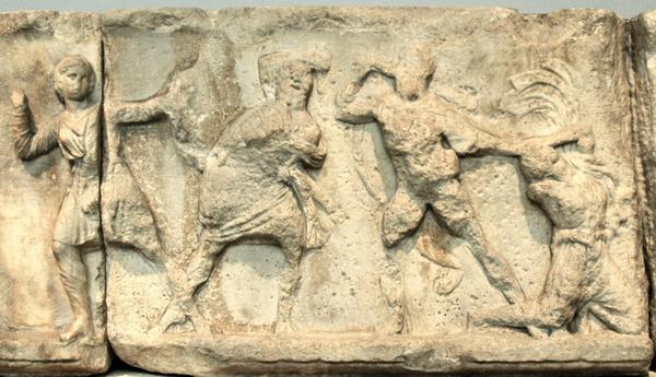 Halicarnassus, Mausoleum, Relief of an amazonomachy (2)