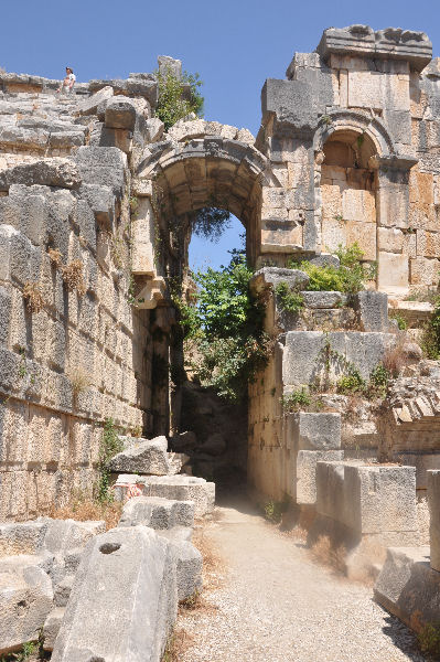 Myra, Theater, Entrance