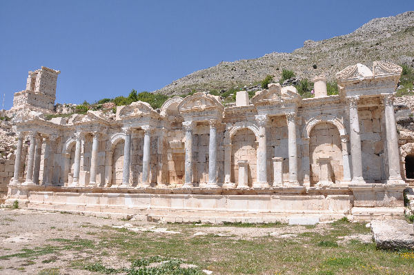 Sagalassus, Antonine Nymphaeum, Facade