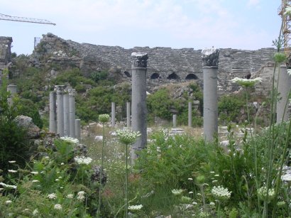 Side, Roman theater