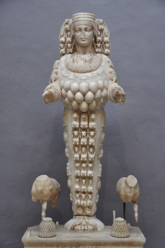 Artemis statue, beautiful (1)