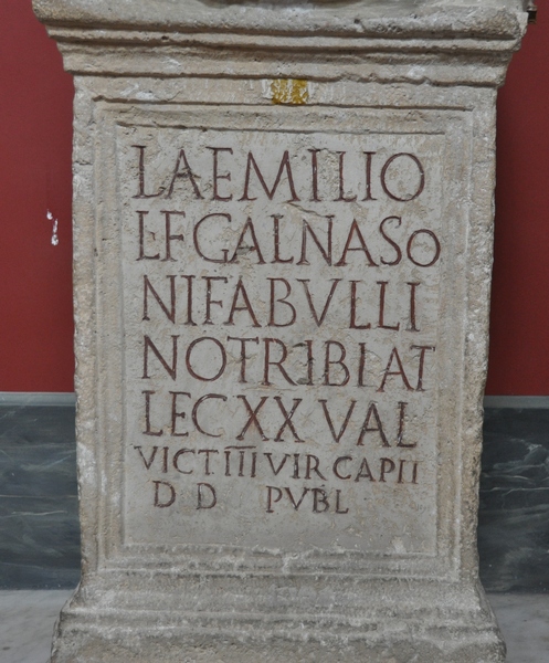 Otriculum, Honorific inscription for a former officer of XX Valeria Victrix