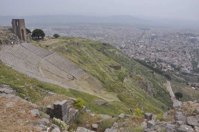 Pergamon, Theater