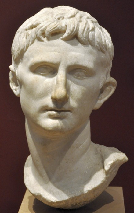 Pergamon, Portrait of Augustus