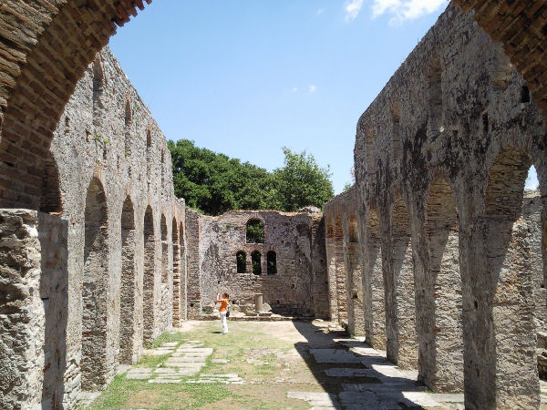 Buthrotum, Basilica (2)