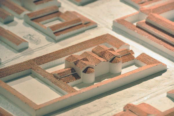 Tongeren, Baths, Model