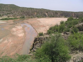 The hidden valley behind the Hydaspes