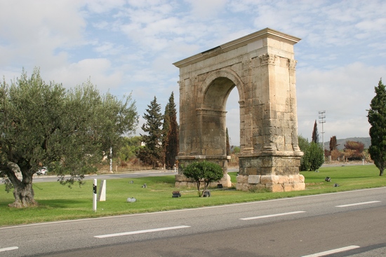 Arch of Bera (4)