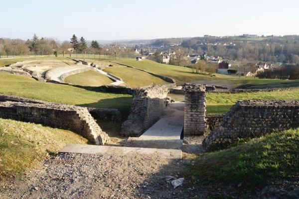 Argentomagus, Roman theater