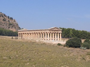Segesta, general view of the temple