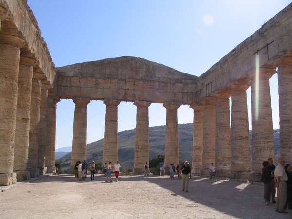 Segesta, Temple, Interior