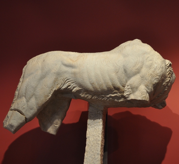 Limyra, Ptolemaion, Statue of a lion