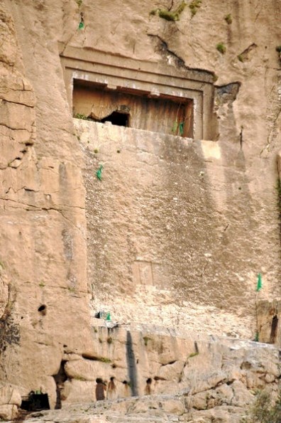 The tomb of Dukkan-e Daud