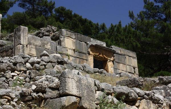 Arykanda, Necropolis, Tomb
