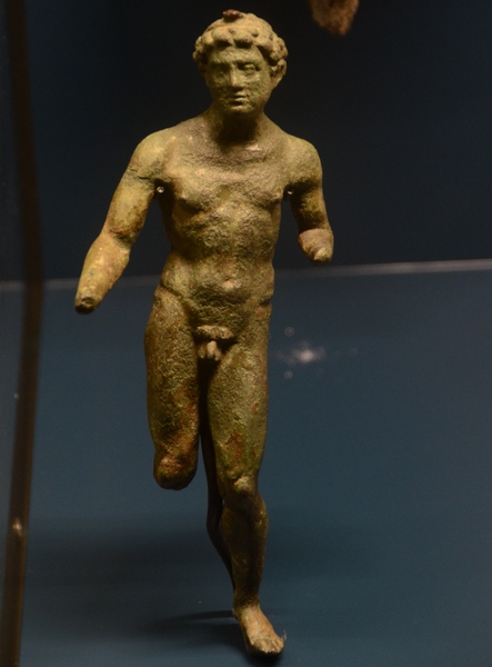 Ptolemy III Euergetes, running