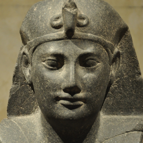 Ptolemy III Euergetes, Egyptian style (2)