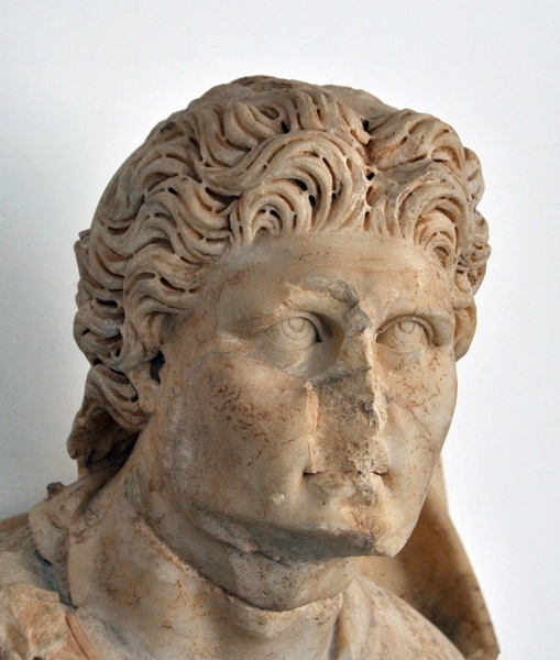 Aphrodisias, Shield portrait of Alexander the Great