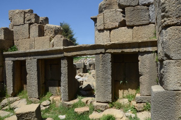 Faqra, Temple of Atargatis, Wall (2)